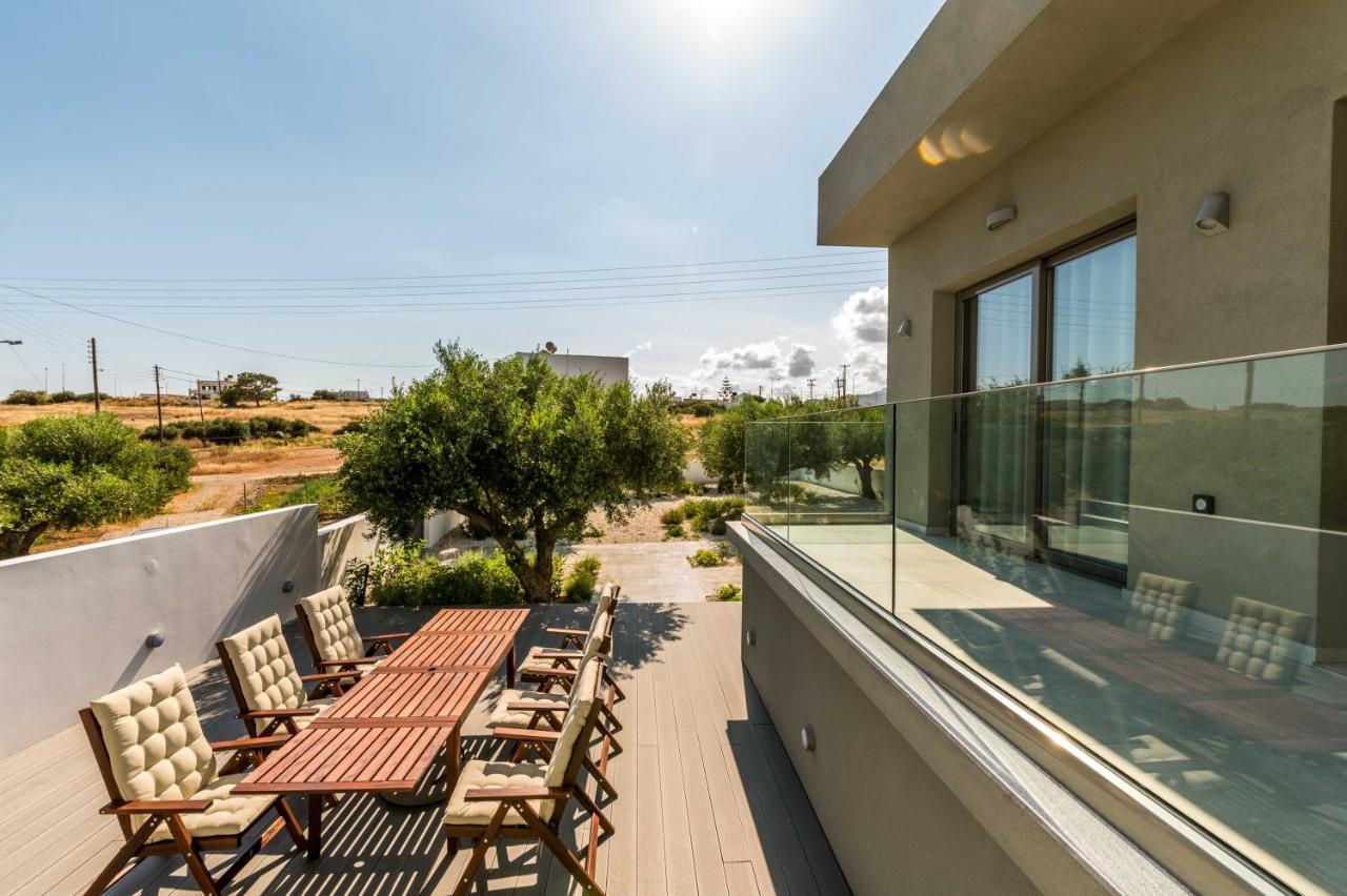 Nama Villa 250M From The Sea Makrýgialos Zewnętrze zdjęcie